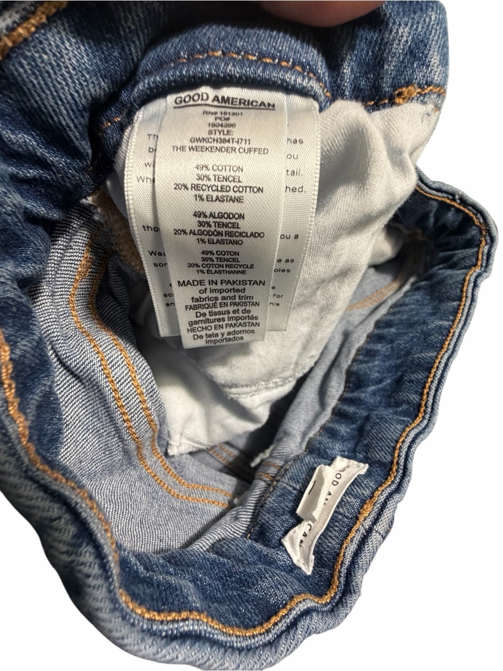 Good American Weekender Cuffed Med Wash Relaxed Jeans Sz 2/26 - Picture 5 of 13